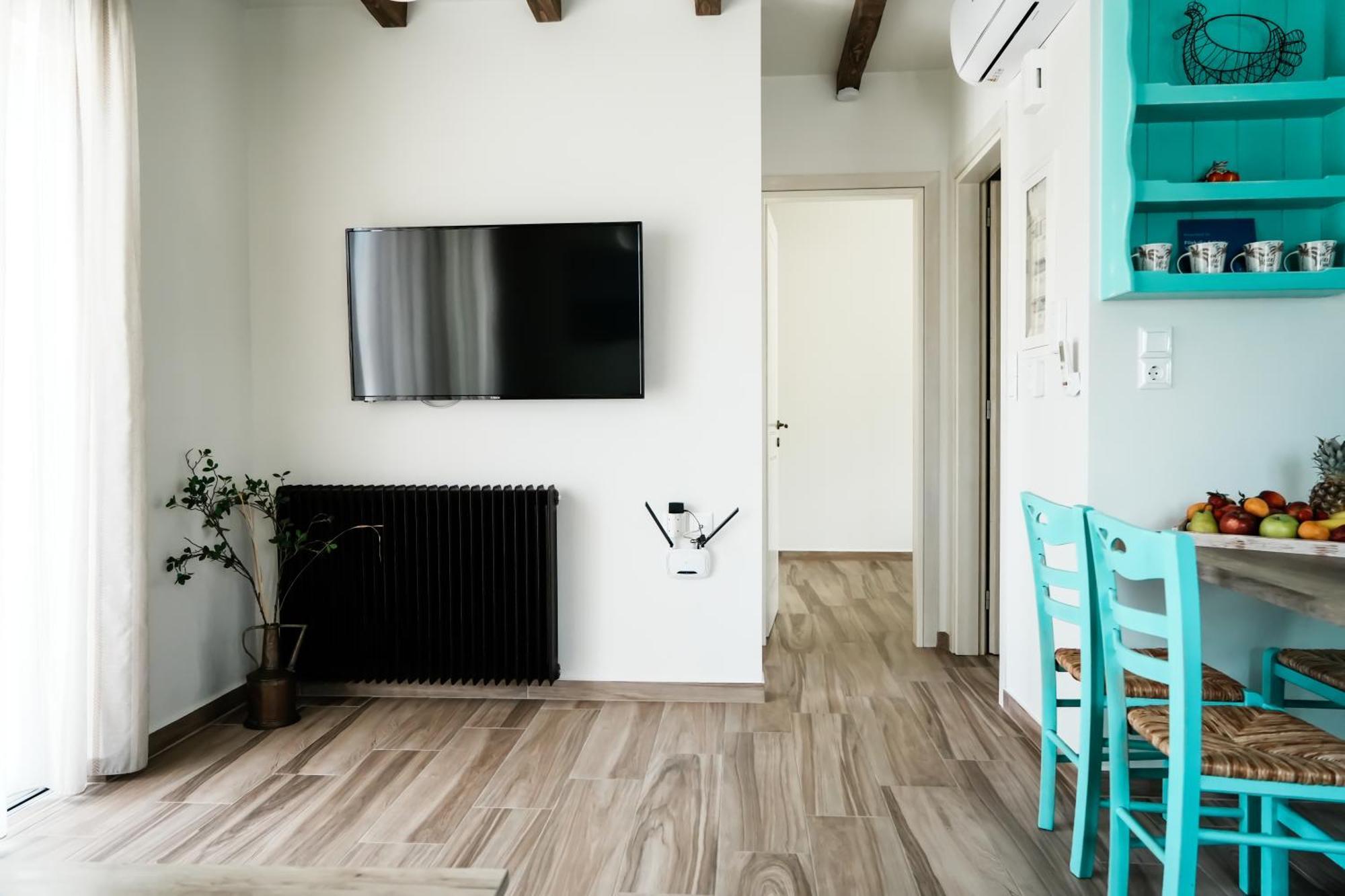 Filokalia 4 Veins - Vacation House With Sea View Каристос Экстерьер фото